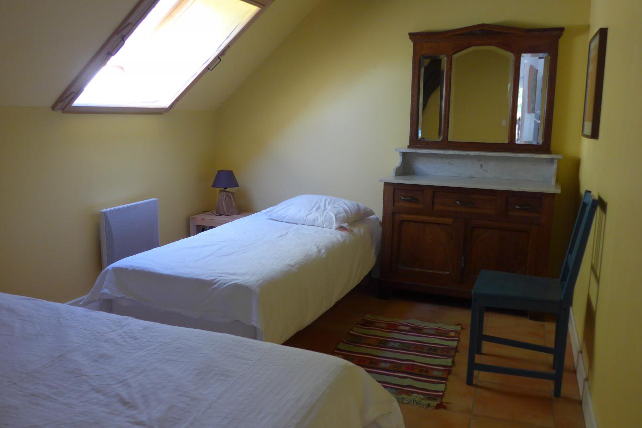 Bedroom2